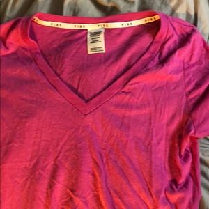 magenta PINK t-shirt (size small)